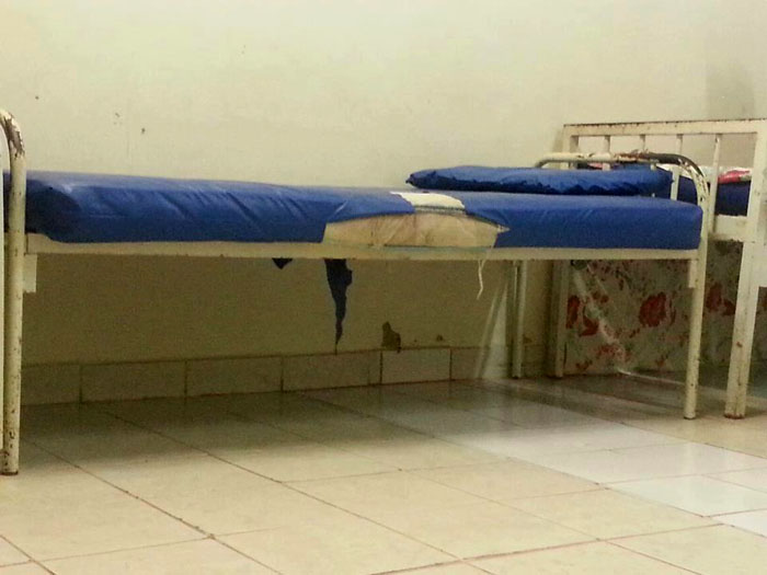 285725_527221663967258_1020851235_n