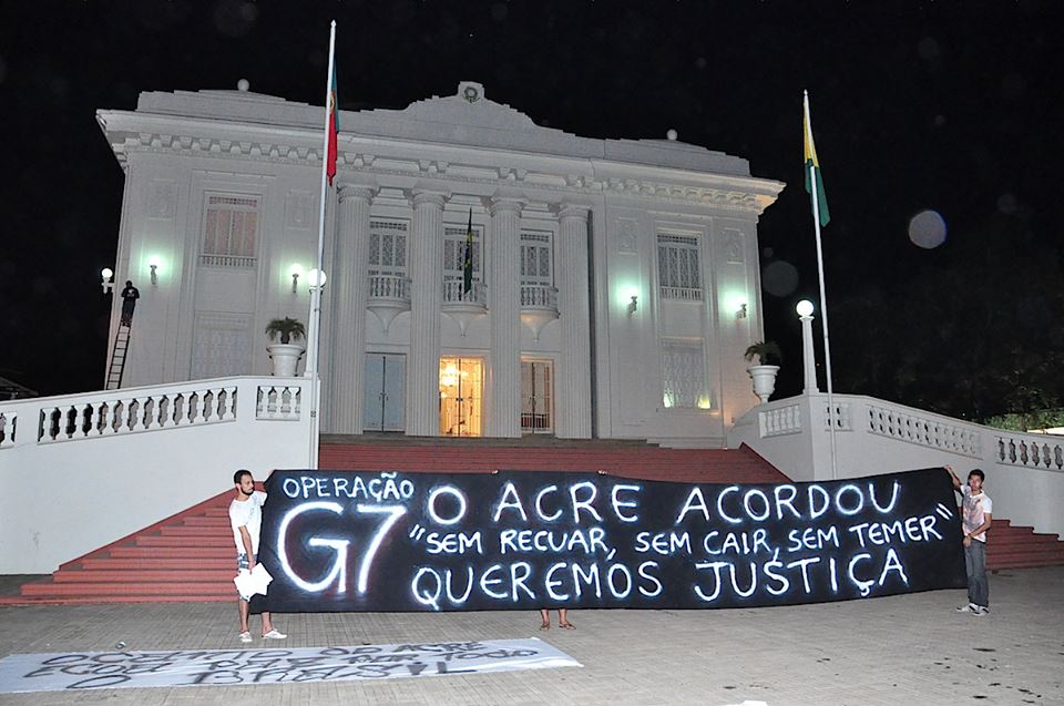 1001145_10151712990716385_283848697_n